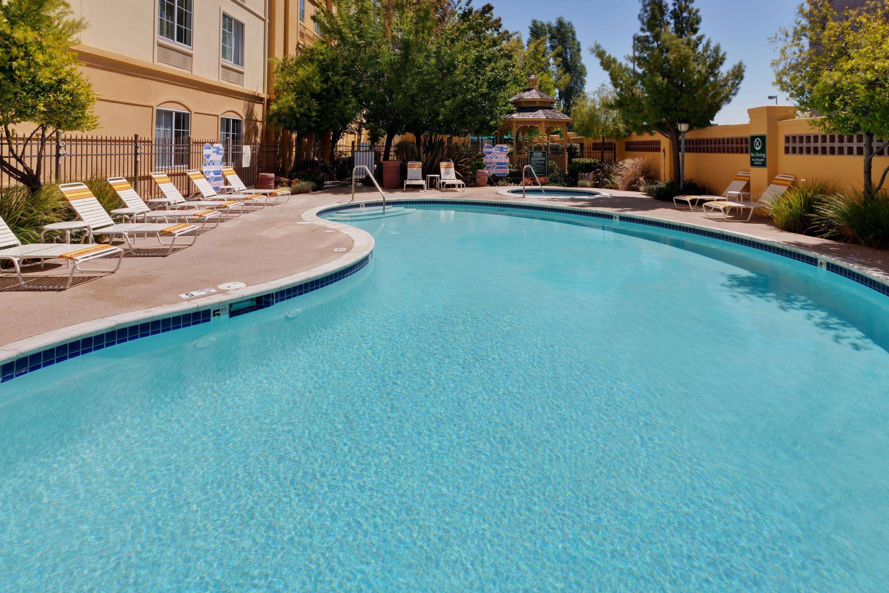 La Quinta By Wyndham Fremont / Silicon Valley Экстерьер фото